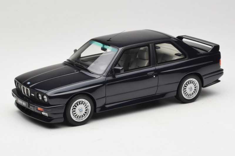 BMW M3 E30 Europameister Macau Blue Otto 1:18 OT1216 メタル