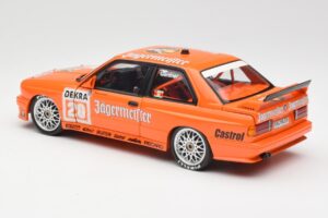 BMW M3 E30 #20 Jagermeister W. Gardner DTM 1992 Minichamps 1:18 180922020-O メタル - 画像 7/8