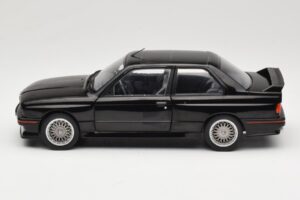 BMW M3 E30 Sport Evo ブラック Solido 1:18 S1801501 メタル - 画像 4/8