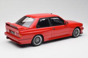 BMW M3 E30 Sport Evolution レッド Otto 1:12 G033 レジン - 画像 2/6
