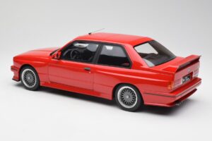 BMW M3 E30 Sport Evolution レッド Otto 1:12 G033 レジン - 画像 5/6