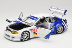 BMW M3 E46 GTR #24 D. Muller / J. Muller / H.-J. Stuck ALMS 2001 Minichamps 1:18 80430139184 メタル - 画像 2/8