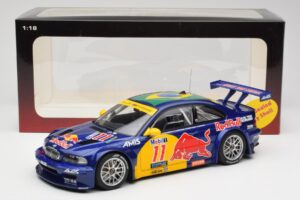 BMW M3 E46 GTR #11 Red Bull Interlagos 2005 AUTOart 1:18 80645 メタル - 画像 6/6