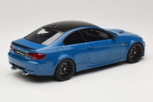 BMW M3 E92 Laguna Seca Blue GT Spirit 1:18 GT941 レジン - 画像 2/6