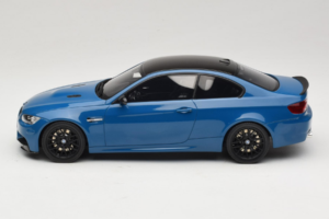BMW M3 E92 Laguna Seca Blue GT Spirit 1:18 GT941 レジン - 画像 3/6