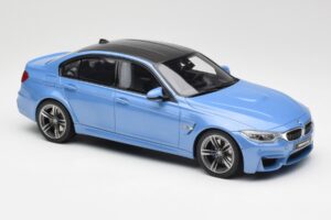 BMW M3 F80 ヤスマリナブルー GT Spirit 1:18 GT055 レジン - 画像 4/6