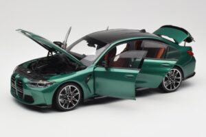 BMW M3 G80 Isle of Man Green Minichamps 1:18 113020203 メタル - 画像 2/8