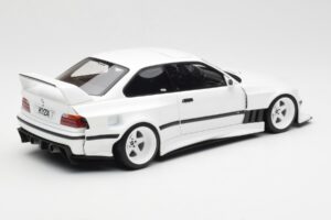 BMW M3 GTR E36 Khyzyl Saleem アルパインホワイト Otto 1:18 OT1051 レジン - 画像 2/6
