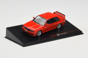 BMW M3 E30 Sport Evolution レッド IXO 1:43 CLC583N メタル - 画像 2/4