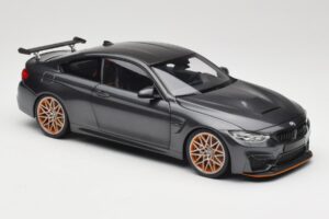 BMW M4 F82 GTS Mineral Grey Metallic Minichamps 1:18 110025222 メタル - 画像 6/8