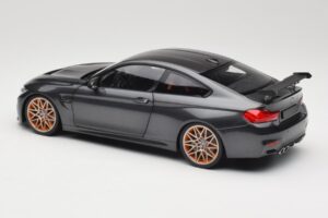 BMW M4 F82 GTS Mineral Grey Metallic Minichamps 1:18 110025222 メタル - 画像 7/8