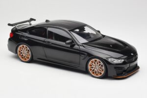 BMW M4 F82 GTS Sapphire Black Metallic Minichamps 1:18 110025220 メタル - 画像 6/8