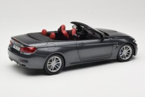 BMW M4 F83 カブリオレ Mineral Grey Paragon 1:18 80432339610 メタル - 画像 3/8