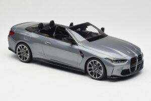 BMW M4 G82 カブリオレ Grey Metallic Minichamps 1:18 155021034 メタル - 画像 4/6