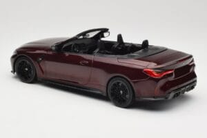BMW M4 G83 カブリオレ レッドメタリック Minichamps 1:18 155021032 メタル - 画像 5/6
