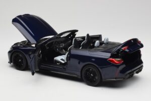 BMW M4 G82 カブリオレ ブルー メタリック Minichamps 1:18 110021031 メタル - 画像 5/8