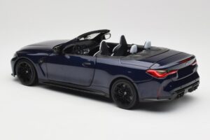 BMW M4 G82 カブリオレ ブルー メタリック Minichamps 1:18 110021031 メタル - 画像 7/8
