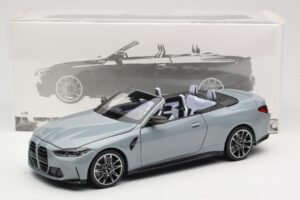 BMW M4 G83 カブリオレ Grey Metallic Minichamps 1:18 110021032 メタル - 画像 8/8
