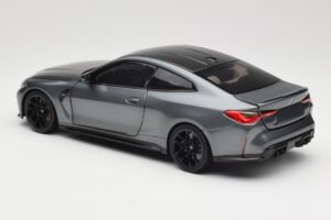 BMW M4 G82 グレー メタリック Minichamps 1:18 113020124 メタル - 画像 5/8