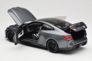 BMW M4 G82 グレー メタリック Minichamps 1:18 113020124 メタル - 画像 7/8