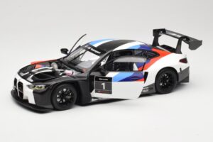 BMW M4 G82 GT3 Presentation 2021 Minichamps 1:18 80435A5D002 メタル - 画像 2/8