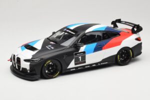 BMW M4 G82 GT4 #1 Presentation 2022 Otto 1:18 OT1228 レジン