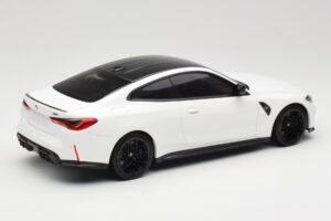 BMW M4 G82 ホワイト Minichamps 1:18 155020122 メタル - 画像 2/6