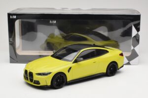 BMW M4 G82 イエロー Minichamps 1:18 155020120 メタル - 画像 6/6