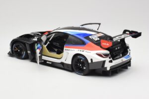 BMW M4 GT3 Ceccato Racing #50 T. Glock DTM Imola 2022 Minichamps 1:18 113222050 メタル - 画像 5/8