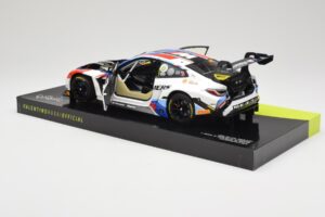 BMW M4 GT3 Team WRT #46 V. Rossi / R. Marciello / M. Martin 12 Hours of Bathurst 2024 Minichamps 1:18 113242046 メタル - 画像 5/8