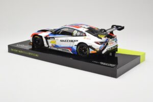 BMW M4 GT3 Team WRT #46 V. Rossi / R. Marciello / M. Martin 12 Hours of Bathurst 2024 Minichamps 1:18 113242046 メタル - 画像 7/8