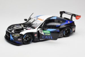BMW M4 GT3 Walkenhorst Motorsport #10 E. Muth DTM 2022 Minichamps 1:18 113222010 メタル - 画像 2/8