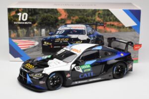 BMW M4 GT3 Walkenhorst Motorsport #10 E. Muth DTM 2022 Minichamps 1:18 113222010 メタル - 画像 8/8