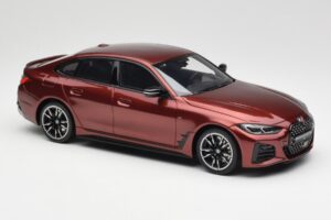 BMW M440i G26 Gran Coupe アベンチュリン レッド Otto 1:18 OT1075 レジン - 画像 4/6