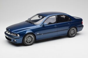 BMW M5 E39 アヴスブルー Otto 1:12 G073 レジン