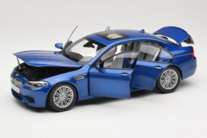 BMW M5 F10 Monte Carlo Blue Paragon 1:18 80432186352 メタル - 画像 2/8