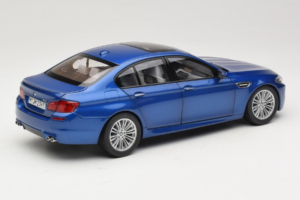 BMW M5 F10 Monte Carlo Blue Paragon 1:18 80432186352 メタル - 画像 3/8