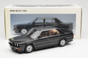 BMW M535i E28 ダイアモンド ブラック AUTOart 1:18 75162 メタル - 画像 8/8