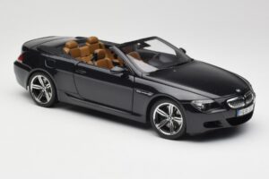 BMW M6 E64 カブリオレ Sapphire Black Kyosho 1:18 80430417424 メタル - 画像 7/9