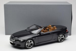 BMW M6 E64 カブリオレ Sapphire Black Kyosho 1:18 80430417424 メタル - 画像 9/9