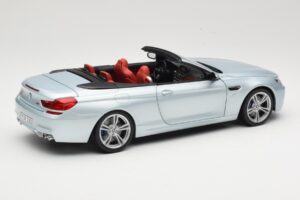 BMW M6 F12 カブリオレ Silverstone Silver Paragon 1:18 8043225656 メタル - 画像 3/8
