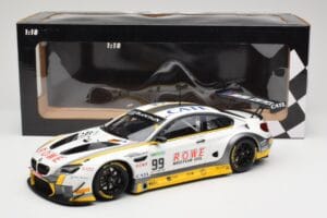BMW M6 GT3 F13 #99 Rowe Racing P. Eng / M. Martin 24 Hours of Spa 2017 Minichamps 1:18 155172689 メタル - 画像 6/6