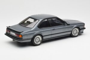 BMW M635 CSi E24 Shadow Line Delphin Metallic AUTOart 1:18 70529 メタル - 画像 3/8