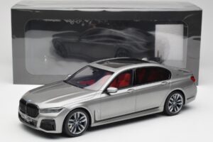 BMW M760i G12 V12 Final Edition グレー GT Spirit 1:18 GT478 レジン - 画像 6/6