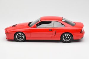BMW M8 E31 Prototype レッド Schuco 1:18 450020900 メタル - 画像 3/6