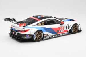 BMW M8 GTE Team RLL #25 C. De Phillippi / A. Farfus Class Winners 24 Hours of Daytona 2019 Minichamps 1:18 155192925 メタル - 画像 2/6
