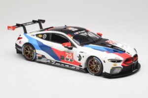 BMW M8 GTE Team RLL C. De Phillippi / B. Auberlen 2nd in Class 12 Hours of Sebring 2018 Minichamps 1:18 155182925 メタル - 画像 4/6