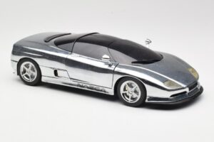 BMW Nazca M12 Chrome Silver Revell 1:18 08916 メタル - 画像 6/8