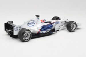 BMW Sauber F1.07 #10 R. Kubica Launch Version 2007 Minichamps 1:18 80430426995 メタル - 画像 2/7