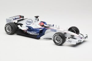BMW Sauber F1.07 #10 R. Kubica Launch Version 2007 Minichamps 1:18 80430426995 メタル - 画像 4/7